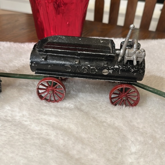 Vintage cast iron CASE set - Picture 8 of 12